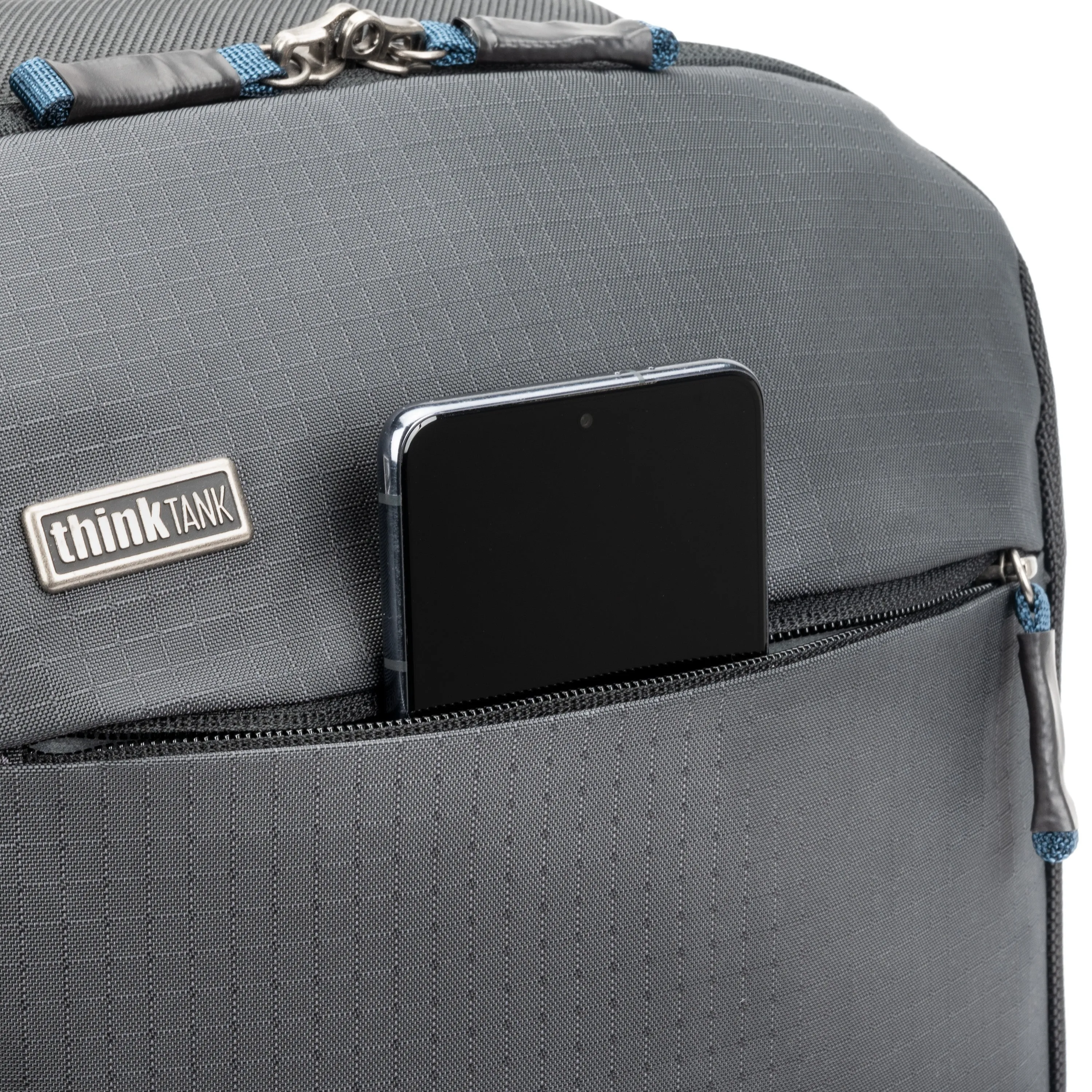 Venturing Observer Travel Roller & Backpack Bundle
